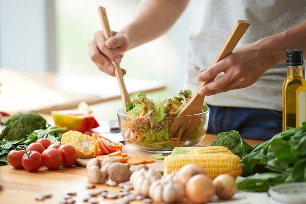 Prostatit için sebze salatasının hazırlanması